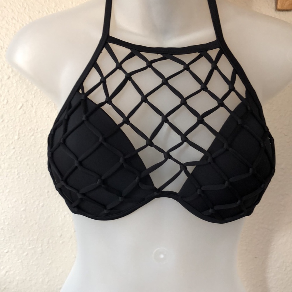 Shade & Shore Black bikini  swim suit top 34C